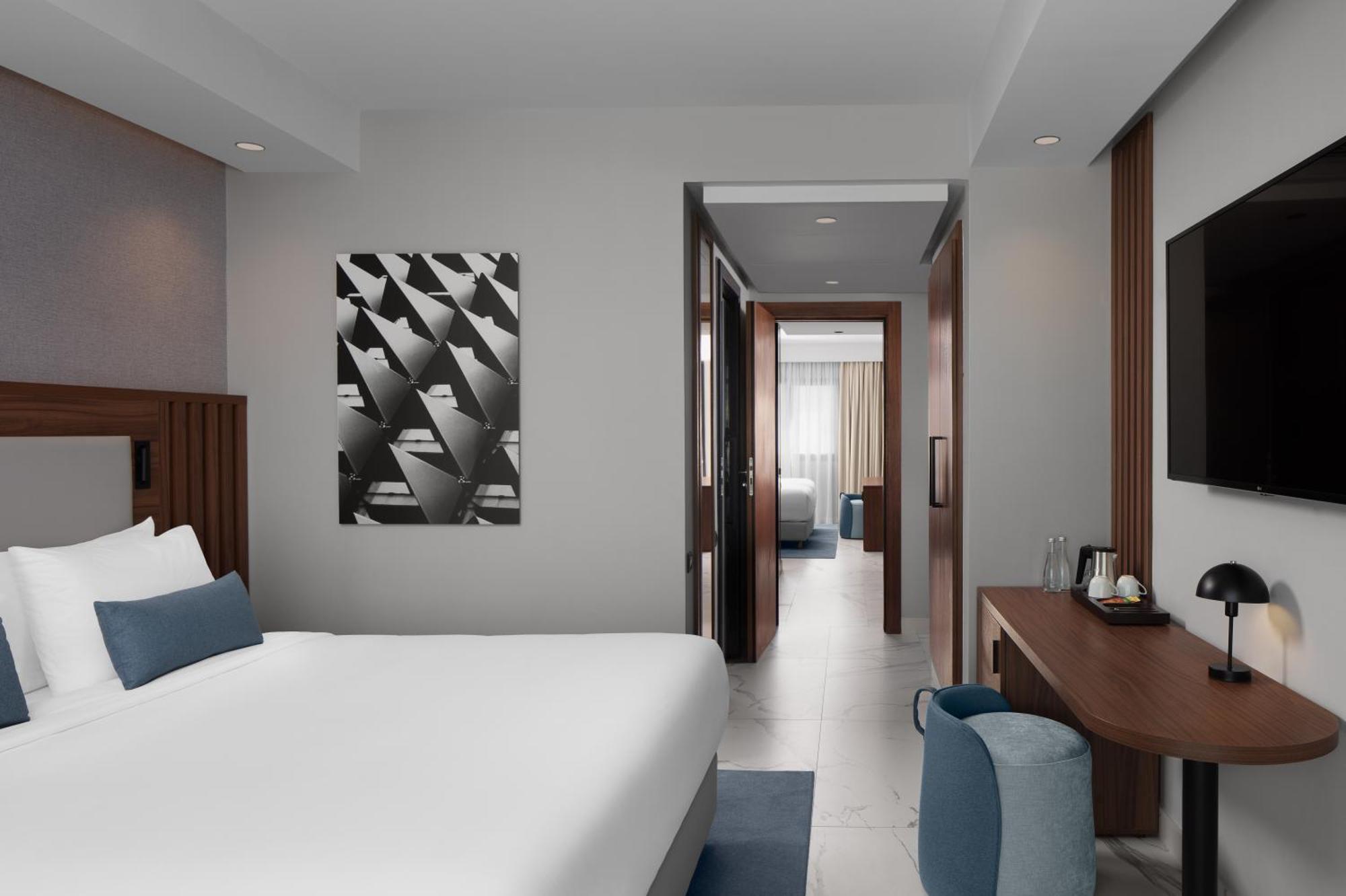 酒店 Courtyard By Marriott Downtown 4*